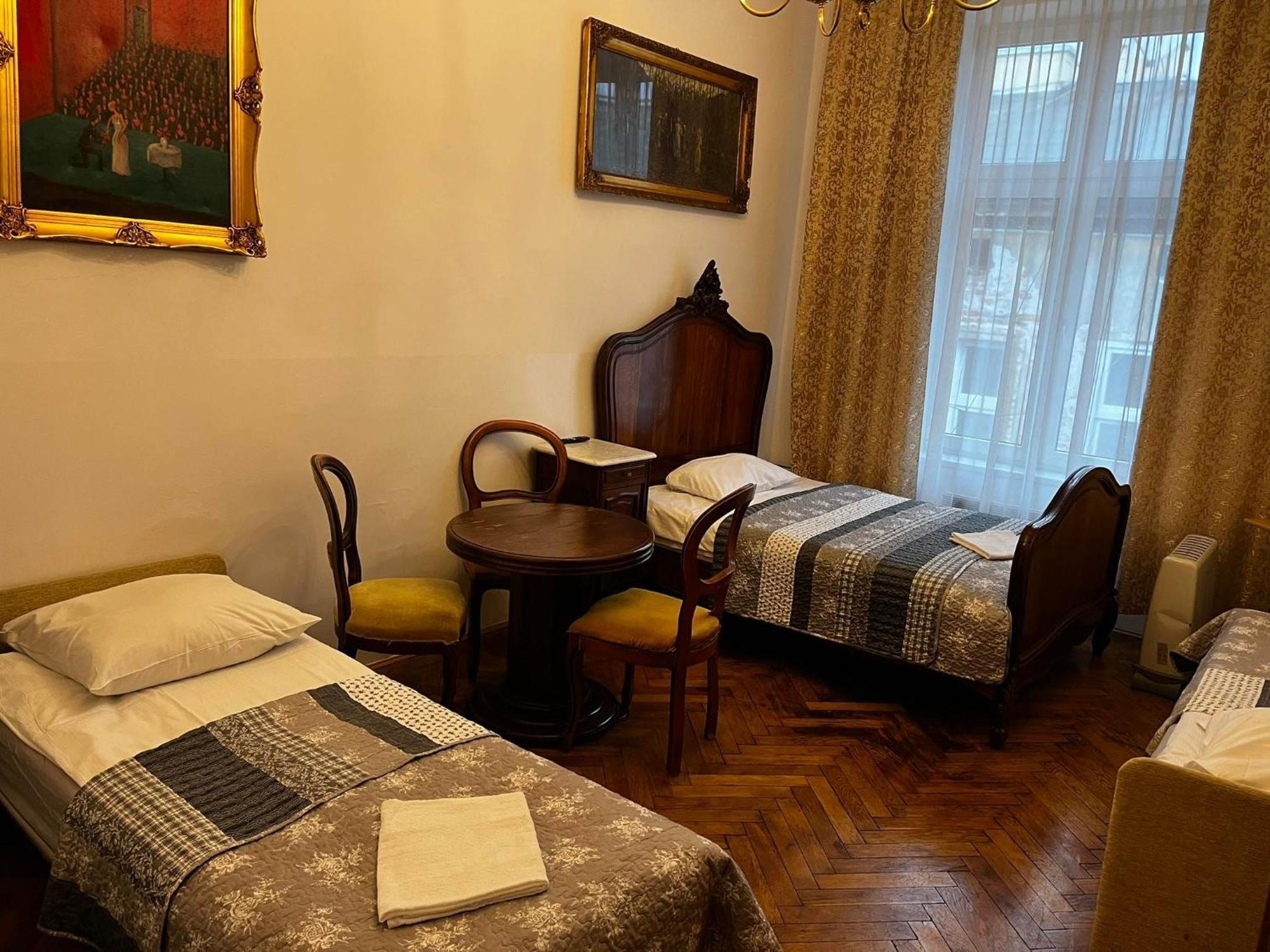 Vavelsky Apartments - Old Town Краков Экстерьер фото