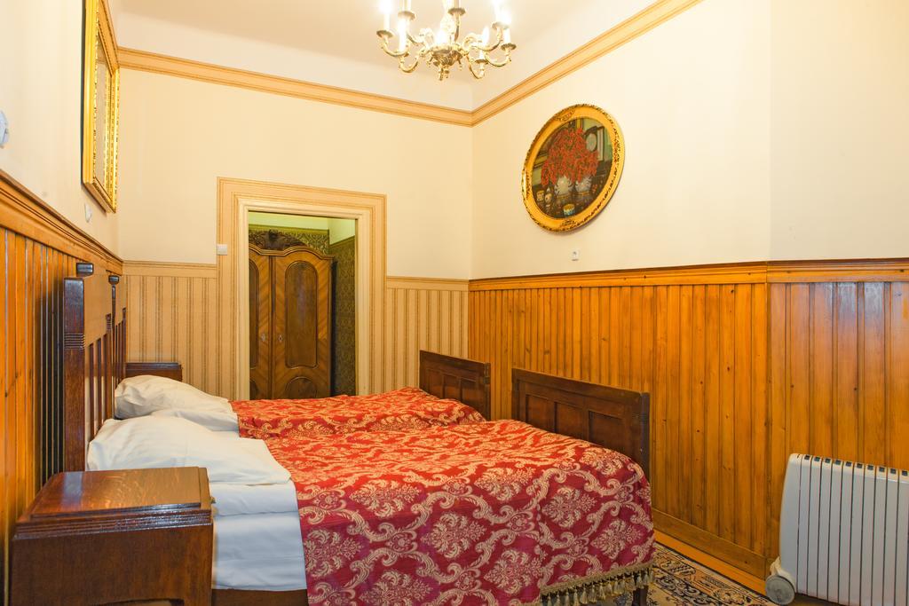 Vavelsky Apartments - Old Town Краков Экстерьер фото